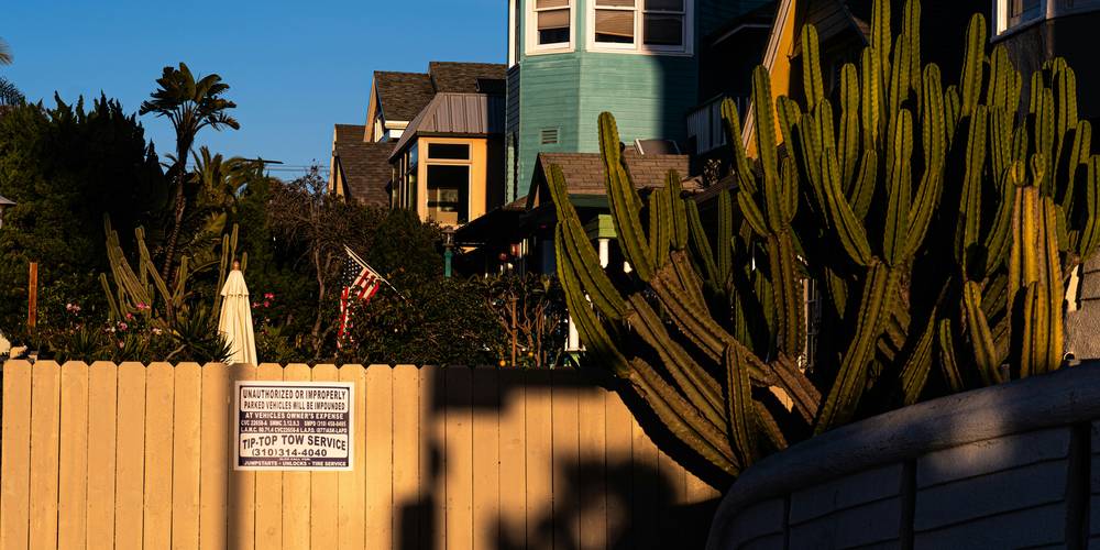 A tenant drafting a security deposit demand letter to a California landlord